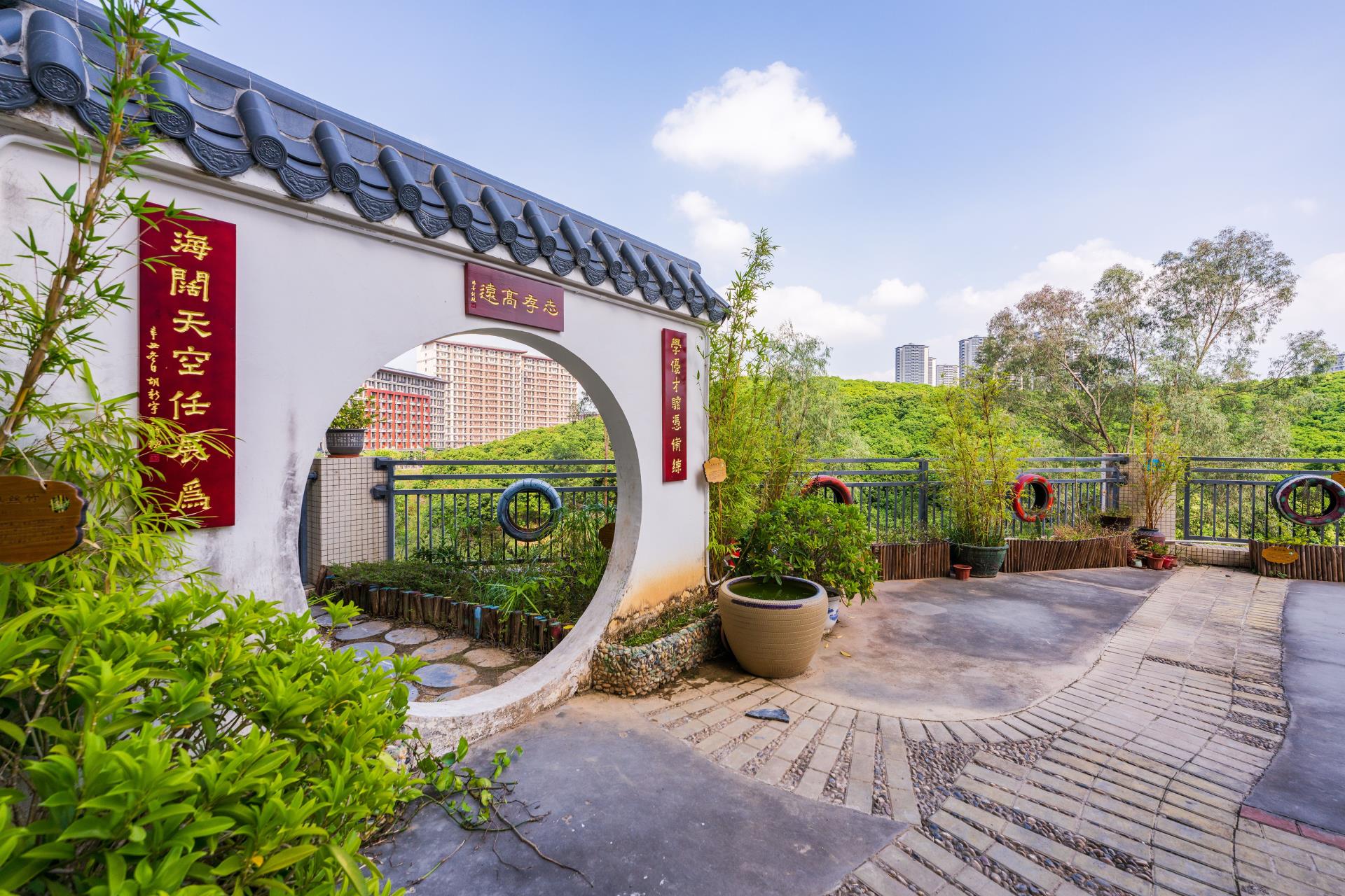 园艺平台.jpg 园艺平台.jpg